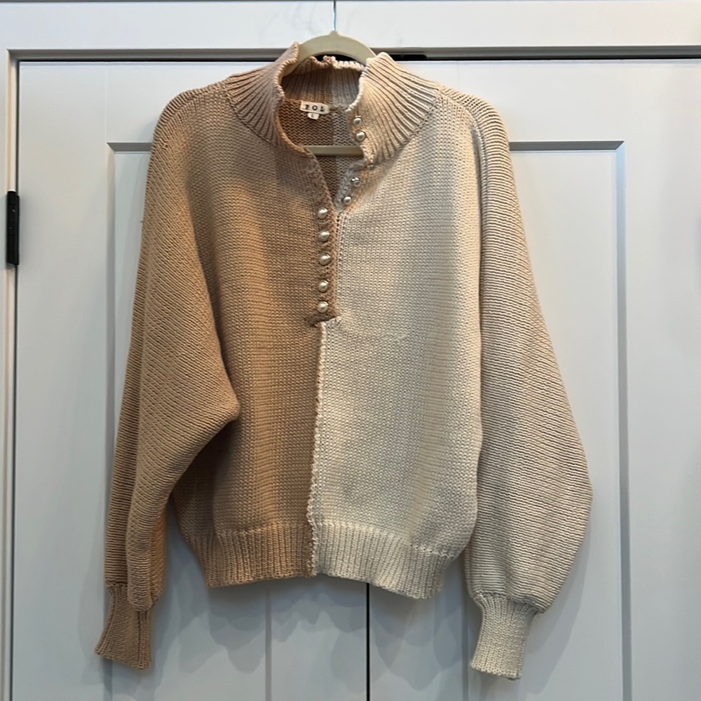 POL sweater